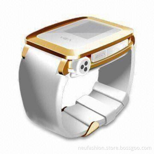 Watch Phone with 500-megapixel Camera, Acceleration Transducer, Memory Sized 2 to 32GB